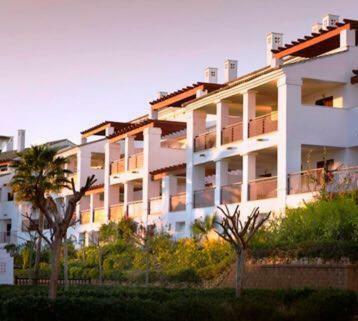 Alcaidesa Golf Apartment Bagian luar foto