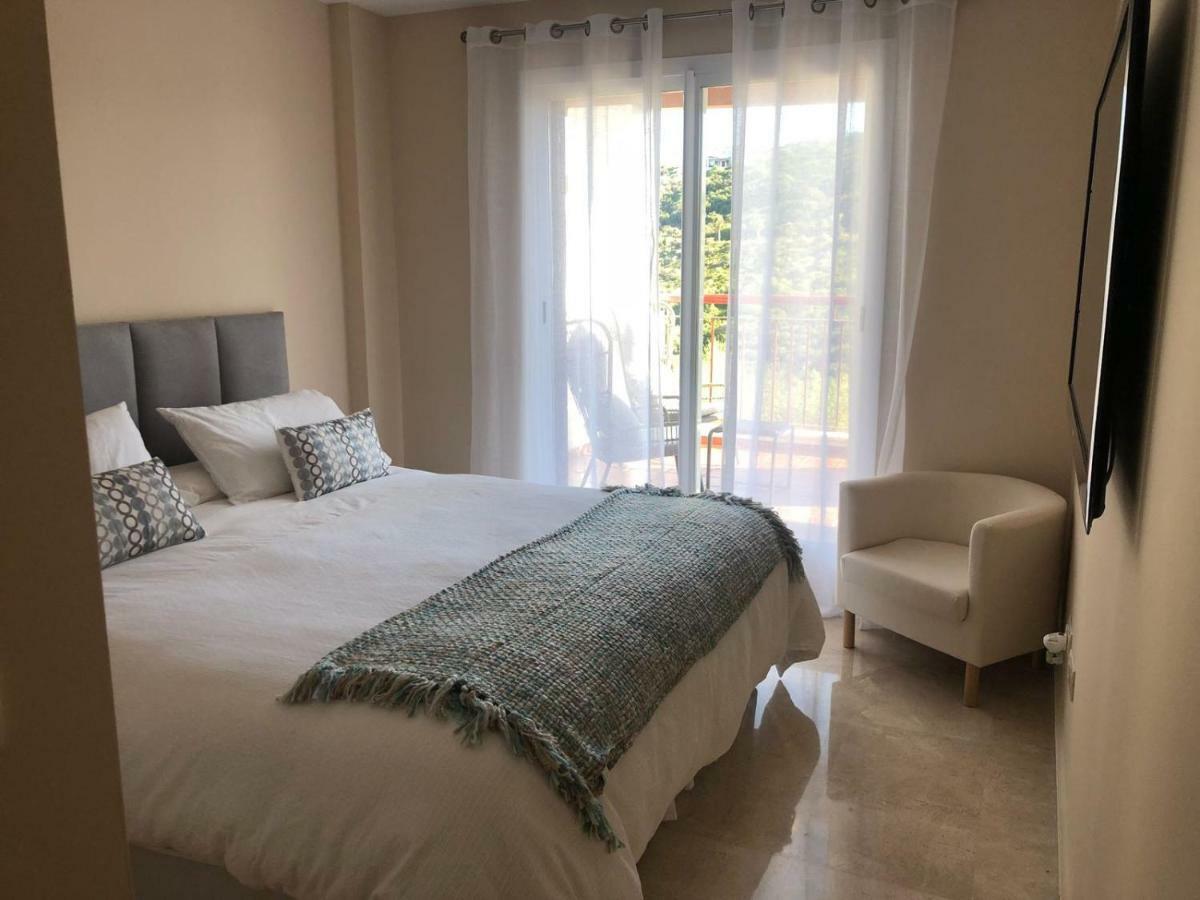 Alcaidesa Golf Apartment Bagian luar foto